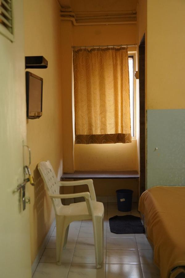 Hotel Rajesh Kolhapur Exterior photo
