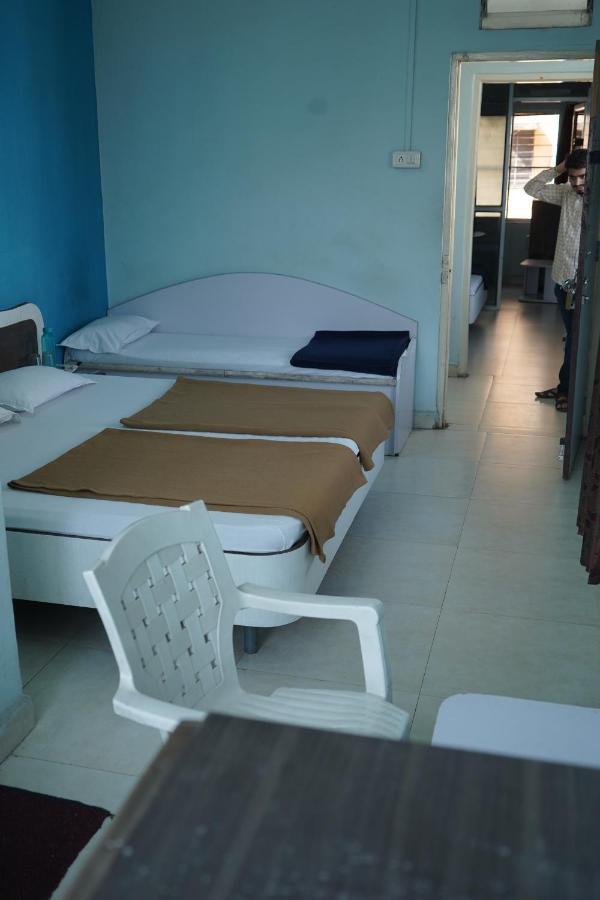 Hotel Rajesh Kolhapur Exterior photo